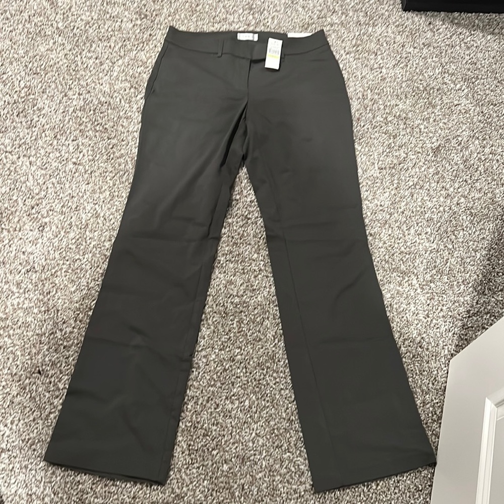 VanHeusen bootcut pants size 4